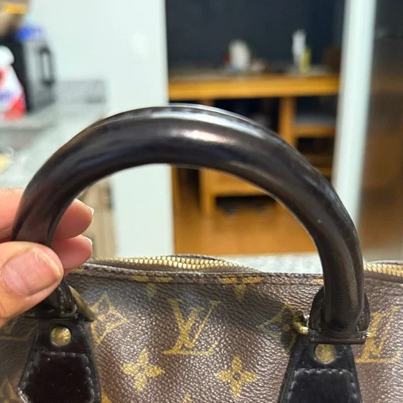 Louis Vuitton Alma Brown and Gold Monogram Tote dyed and sealed black - Picture 2 of 12